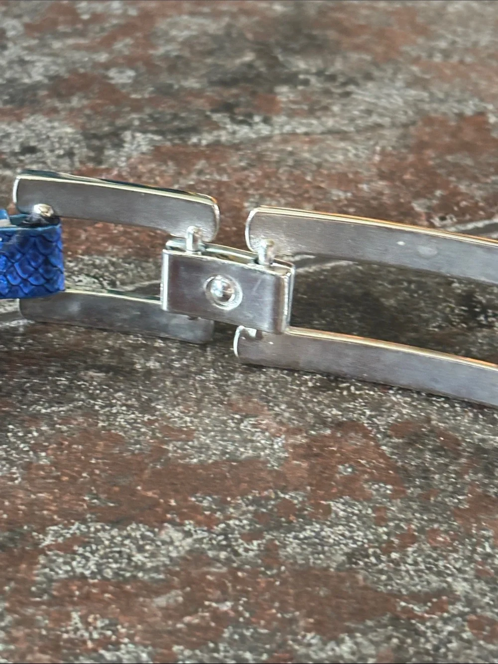 White House Black Market Blue Leather Belt with Silver Chain-Link Hardware